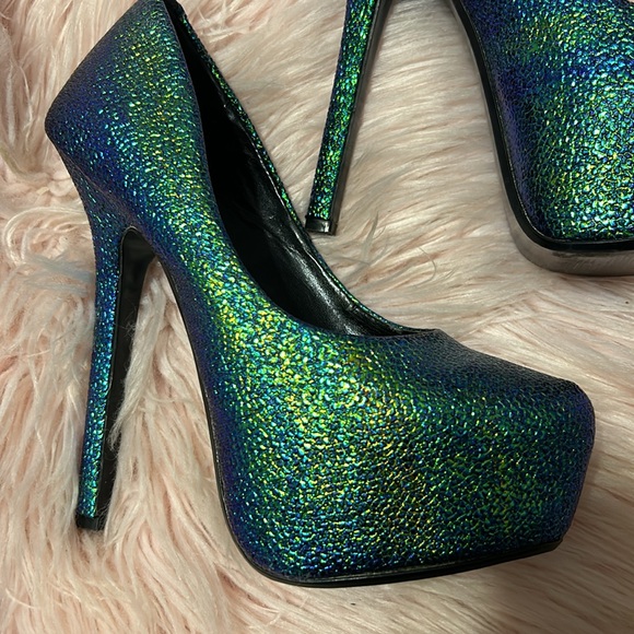 RARE!! Steve Madden DEJAVU MERMAID Metallic Blue Green Platform Heels Festival - Picture 3 of 6